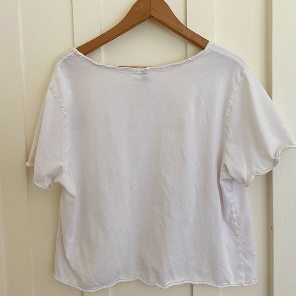 Basic White Tee - Picture 5 of 7